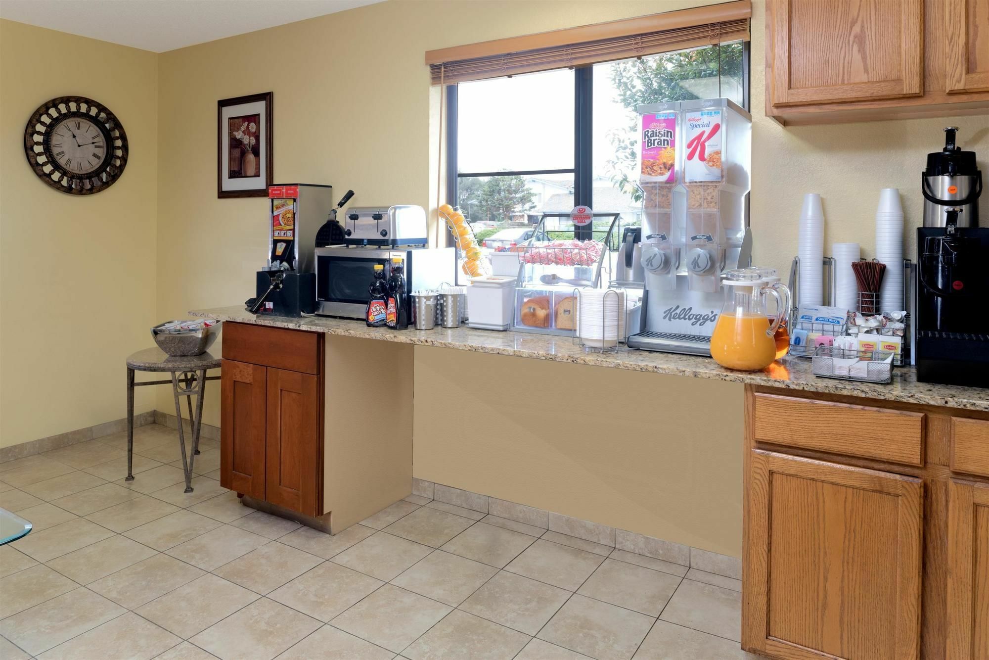 Super 8 By Wyndham Hotel Nampa