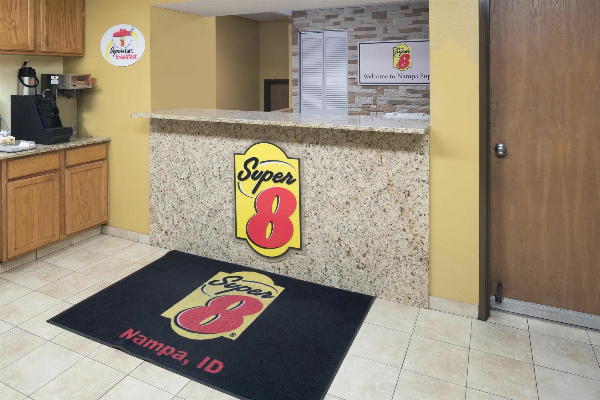Super 8 By Wyndham 2*