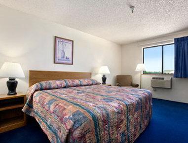 Hotel Super 8 By Wyndham 2*